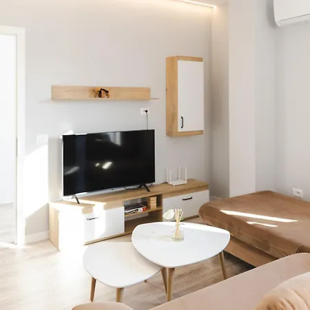 D&e Cozy * Tirana